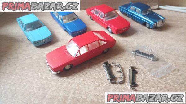 Autíčka na opravu 4x Tatra 613 – fotografie 4