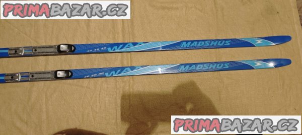 Nabízím běžky MADSHUS 205 cm 46*46*46 vč vázání ROTTEFELLA – fotografie 1
