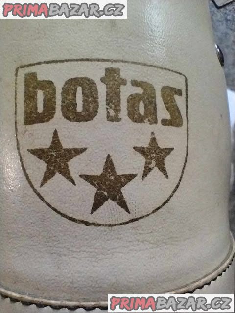 Ledové brusle s botami zn. Botas – fotografie 5