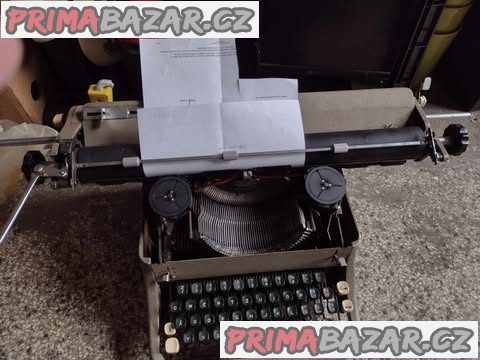 Starožitný psací stroj ZETA – fotografie 2