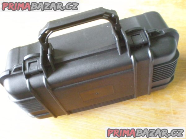 PLASTOVÝ BOX – fotografie 2