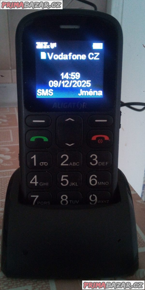 Telefon Aligator A321 a telefon ZTE GS202 – fotografie 3