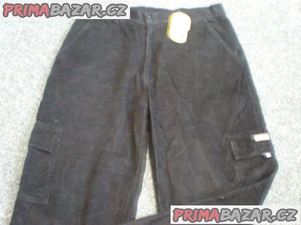 MANŽESTR JEANS – fotografie 2