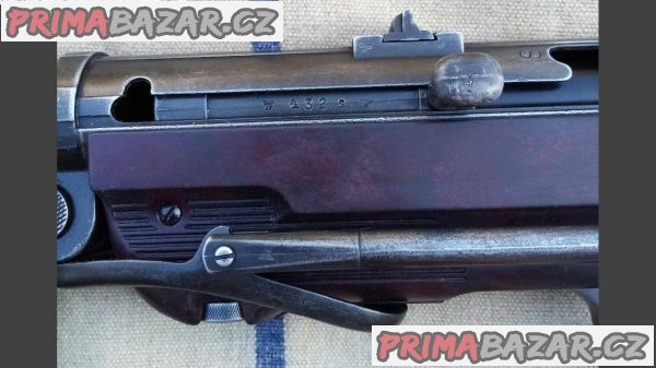 MP-40 samopal – fotografie 5