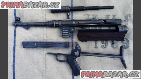 MP-40 samopal – fotografie 8