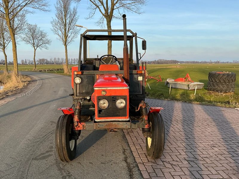 Prodej traktoru Zetor 6011 (1983) – 2WD, plně funkční – fotografie 2