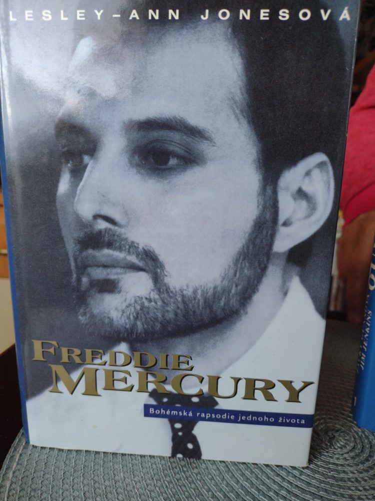 Kniha - Freddie Mercury – fotografie 1