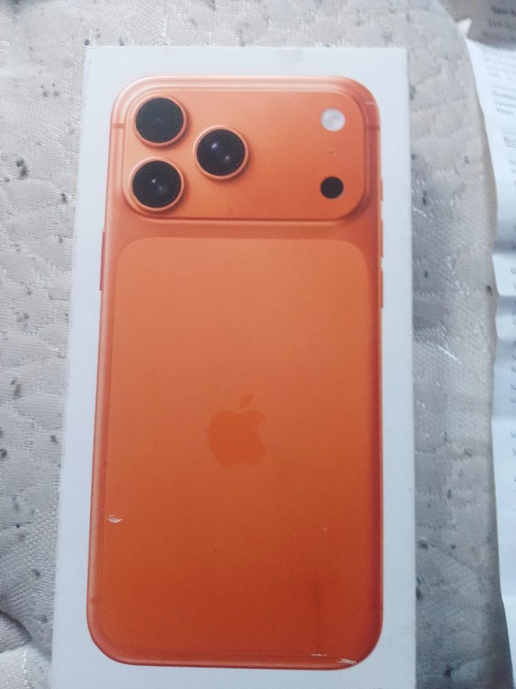 Apple iPhone 17 Pro Max 512GB Unlocked – fotografie 3