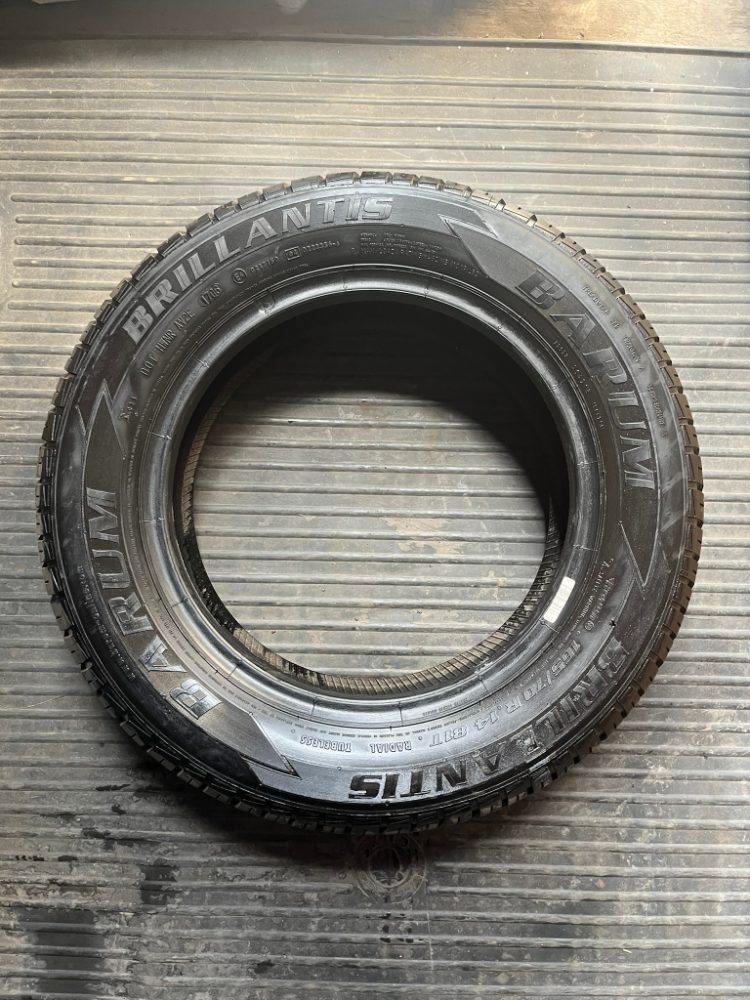 Pneu 165/70 R14, kusové, do rezervy (Fabia atd) – fotografie 5
