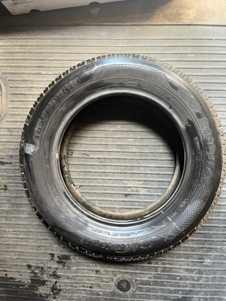 Pneu 165/70 R14, kusové, do rezervy (Fabia atd) – fotografie 7