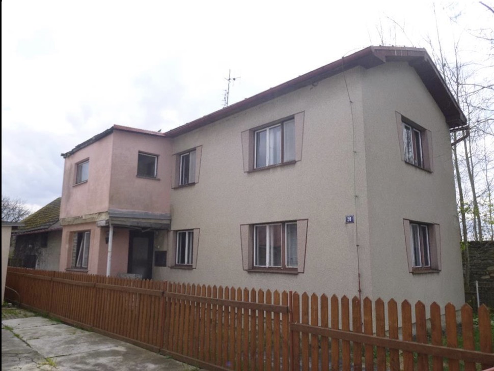 RD Hlínoviště, zast. Pl. 413 m2, poz. O vým. 110 m2 – fotografie 1