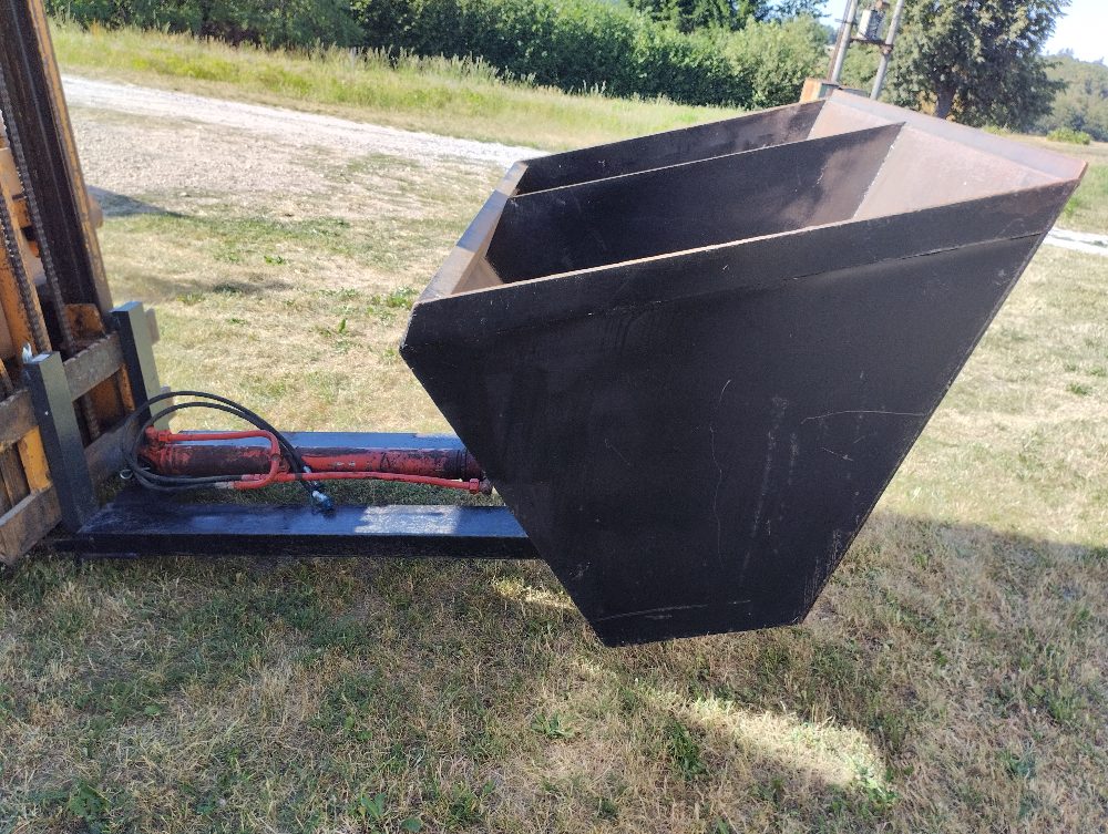 Hydraulická lopata na vysokozdvižný vozík – fotografie 1