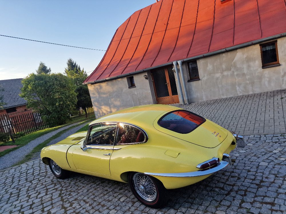 Jaguar E-Type 1 serie 4,2 2+2 rv.1968 po Renovaci – fotografie 4