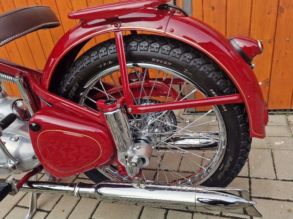 Jawa 250 pérák 1950 Po Renovaci – fotografie 10
